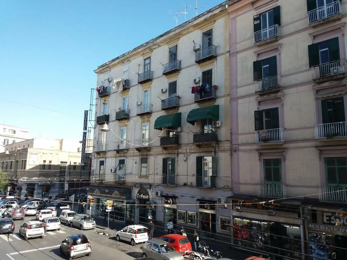 Sfogliatella Bed Apartment Naples Italy