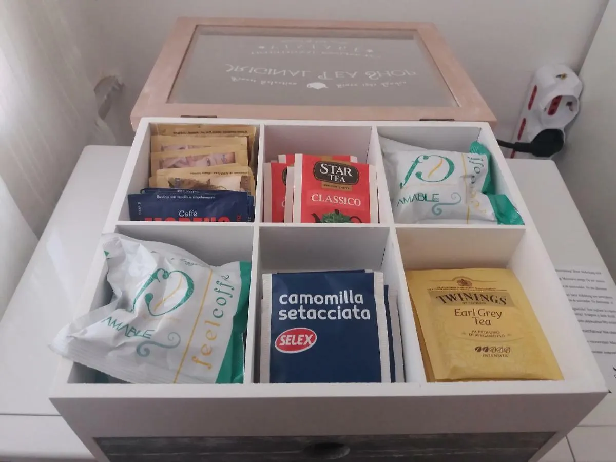 Sfogliatella Bed Apartment Naples 0*,